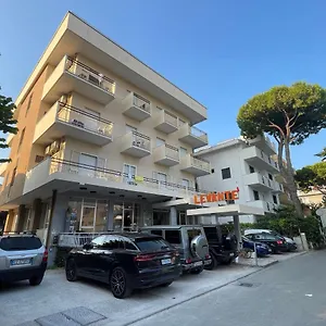 Hotel Levante A Pochi Passi Dal Mare, Riccione